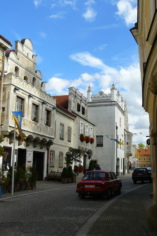 Apartmany U Sv. Floriana Slavonice Exterior foto